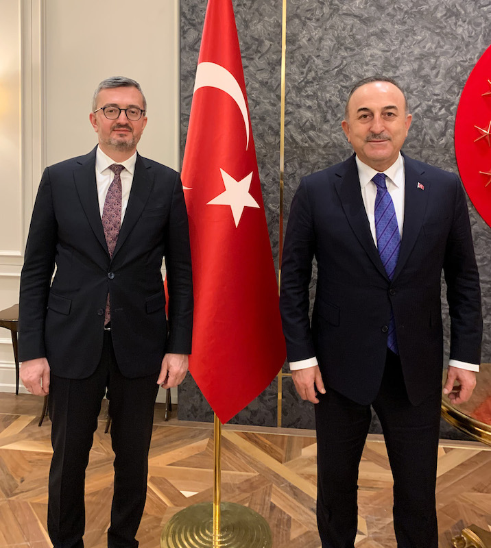 Dışişleri Bakanı Mevlüt Çavuşoğlu ve SETA Genel Koordinatörü Burhanettin Duran